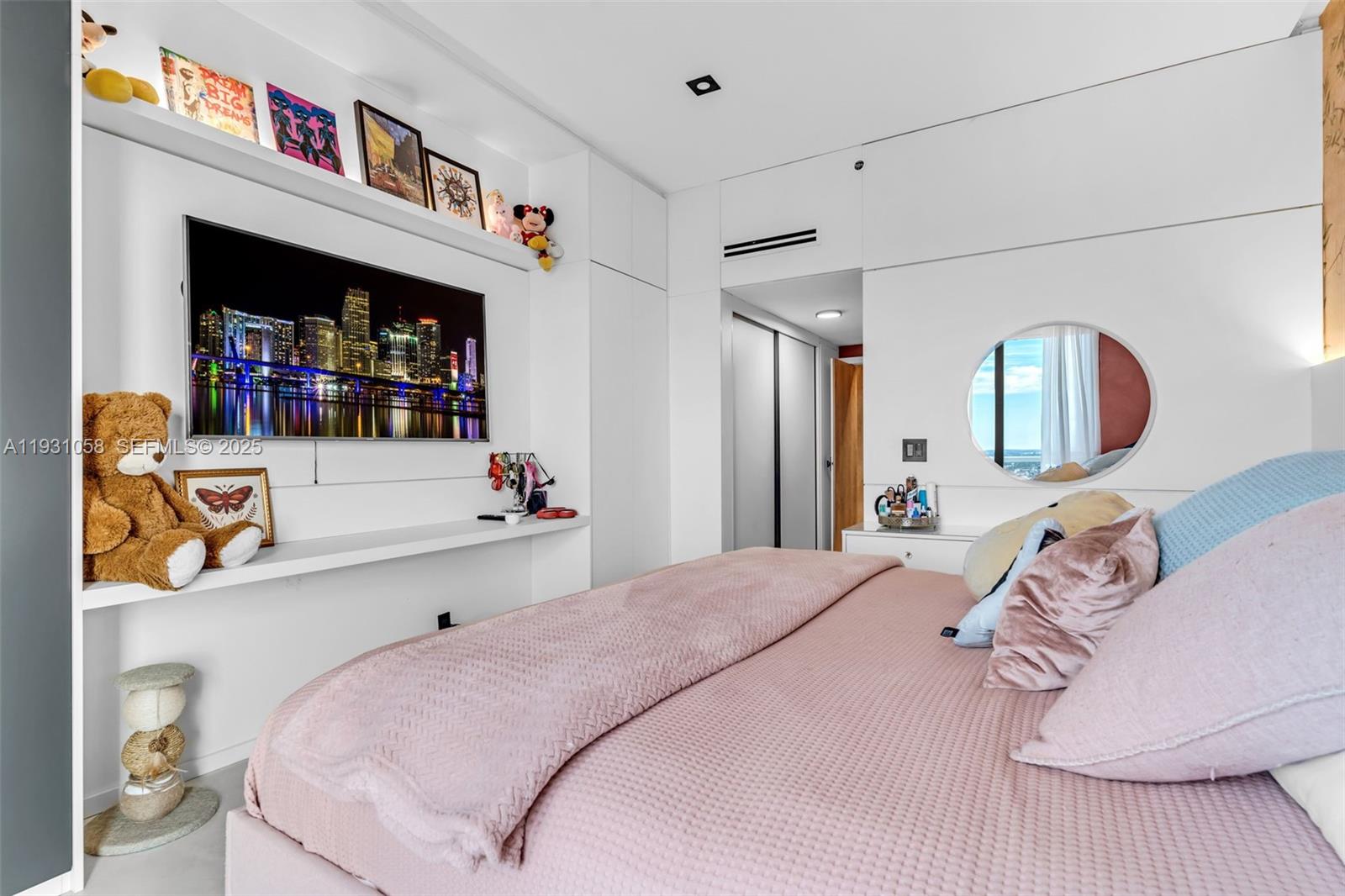 Photo of 20281 Country Club Dr  #TW7, Aventura, Florida, 33180 - 