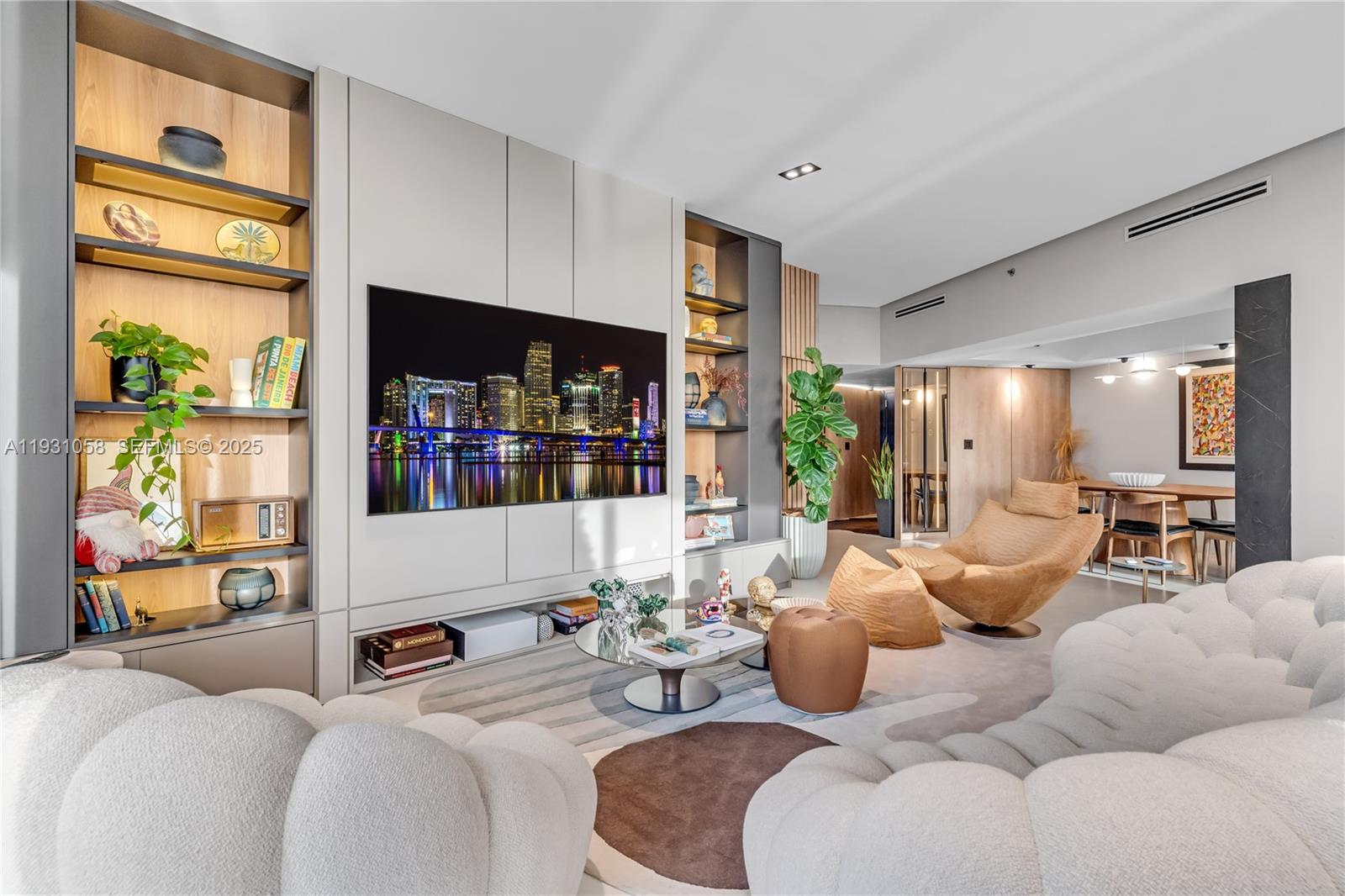 Photo of 20281 Country Club Dr  #TW7, Aventura, Florida, 33180 - 