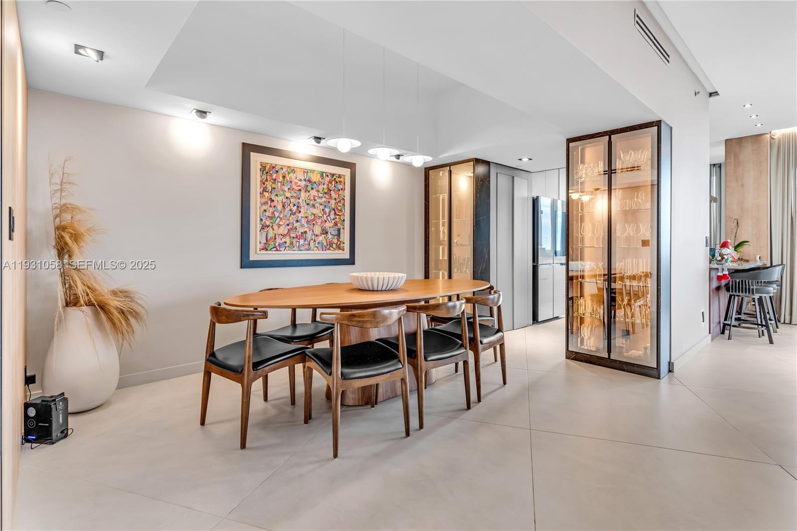 Photo of 20281 Country Club Dr  #TW7, Aventura, Florida, 33180 - 