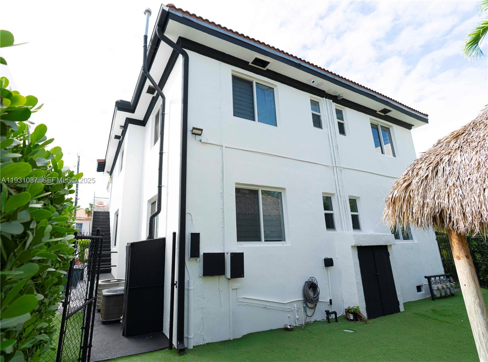 Подробнее / 3474 кв.футов $ 2025-12-15 0 Фото