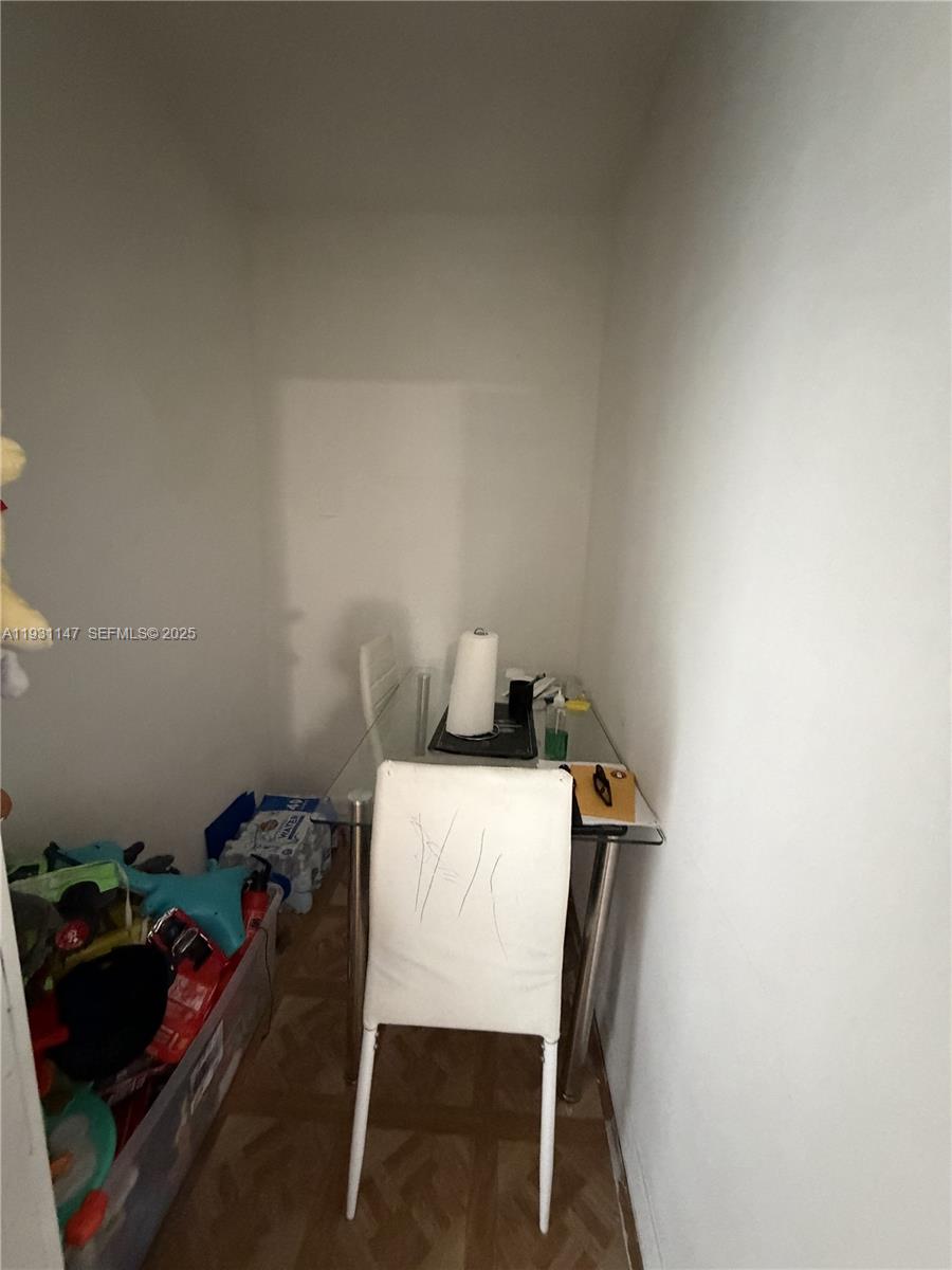 Ver detalles / 2150 sq. ft. $ 2025-12-15 0 foto