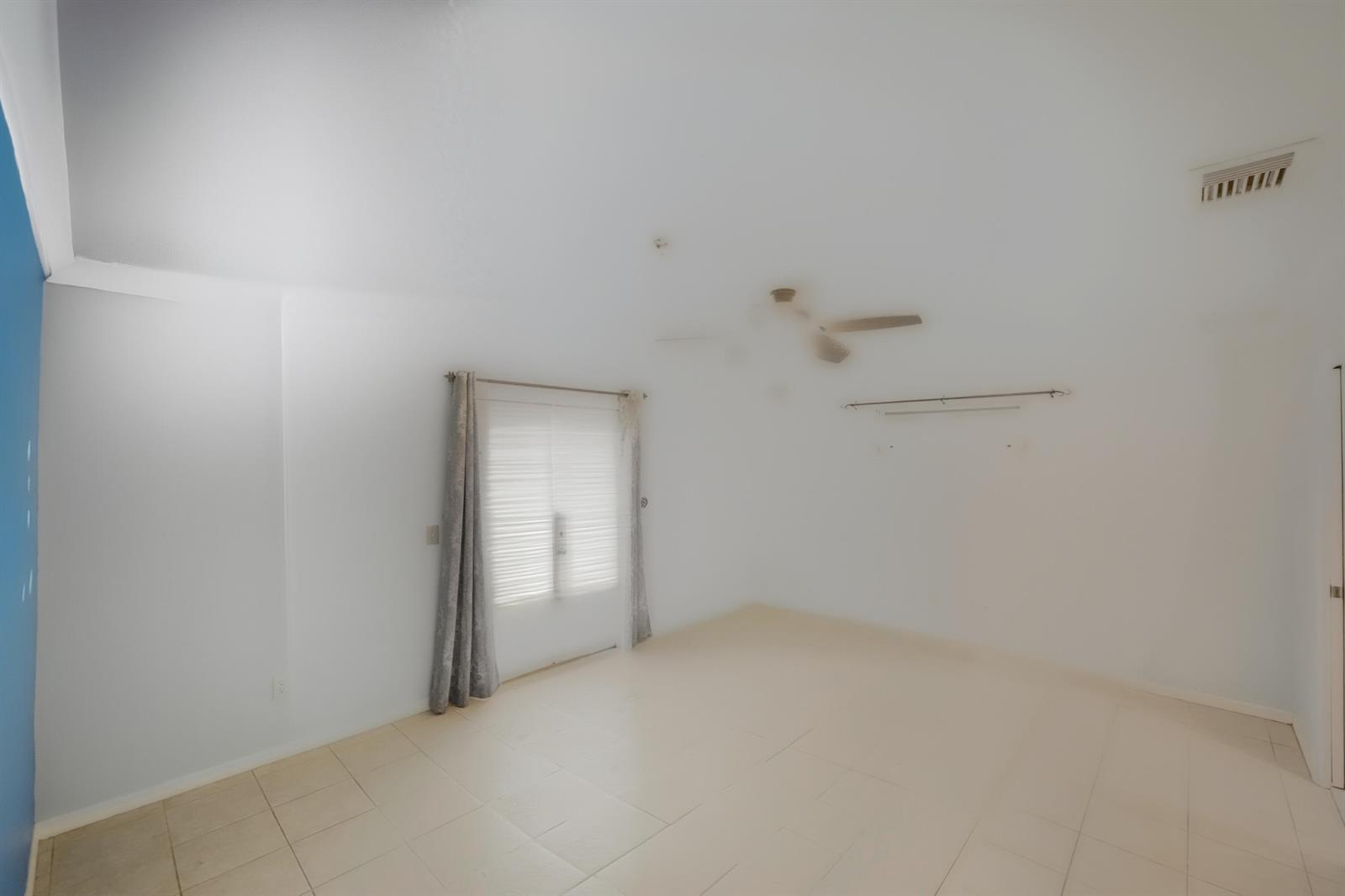 Ver detalles 381 2 / 2 1770 sq. ft. $ 2026-01-24 0 foto