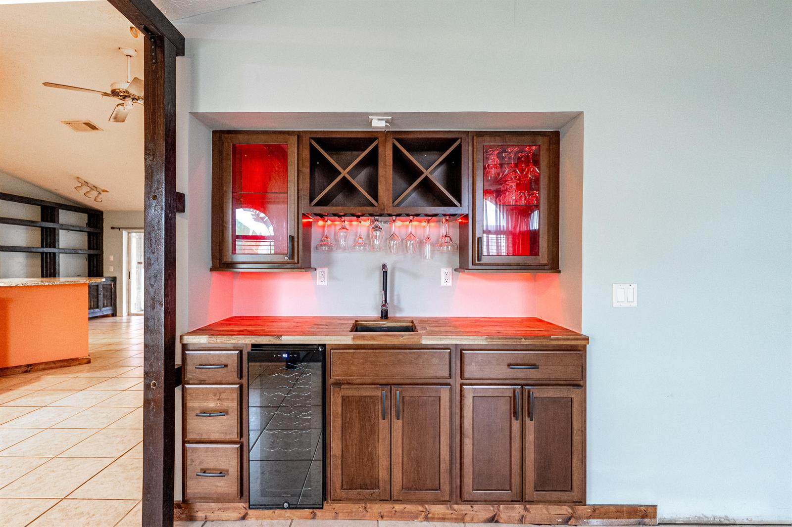 Ver detalles 381 2 / 2 1770 sq. ft. $ 2026-01-24 0 foto