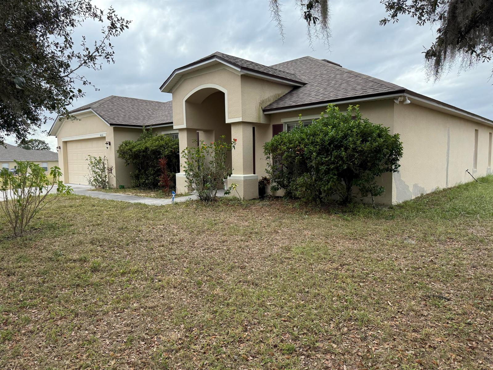 Ver detalles 4010 4 / 2 2235 sq. ft. $ 2026-03-12 0 foto