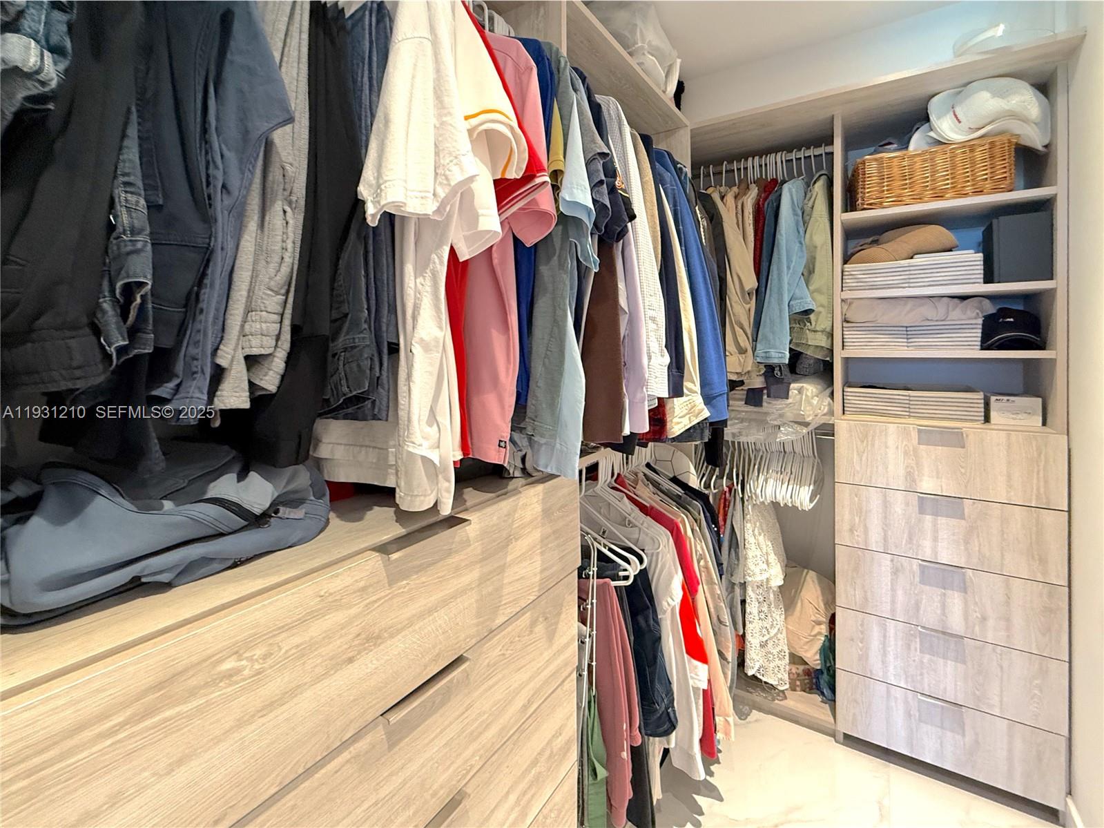 Photo of 20379 Country Club Dr  #2334, Aventura, Florida, 33180 - 