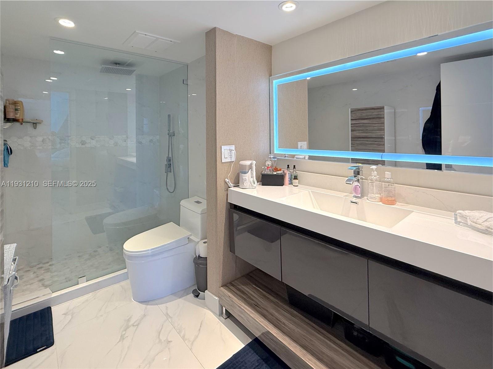 Photo of 20379 Country Club Dr  #2334, Aventura, Florida, 33180 - 