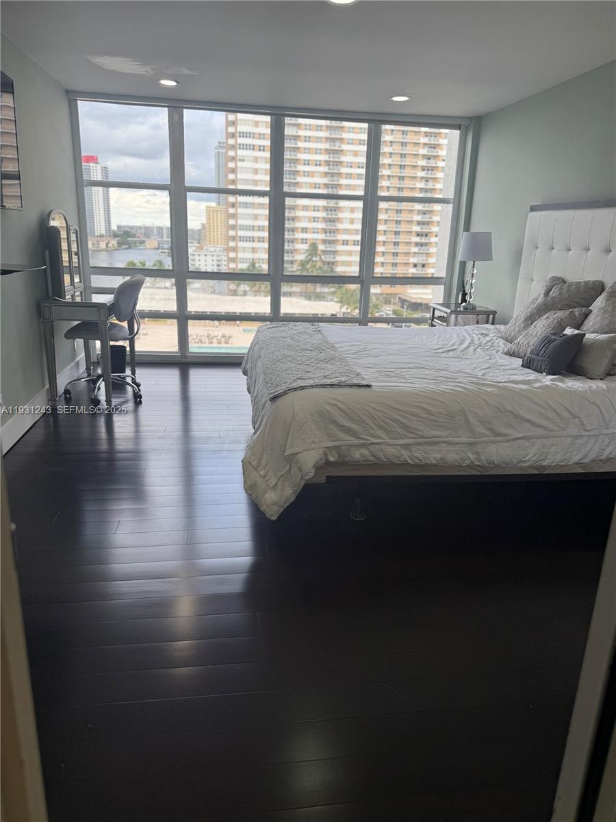 Photo of 2017 Ocean Dr  #807, Hallandale Beach, Florida, 33009 - Master Bedroom