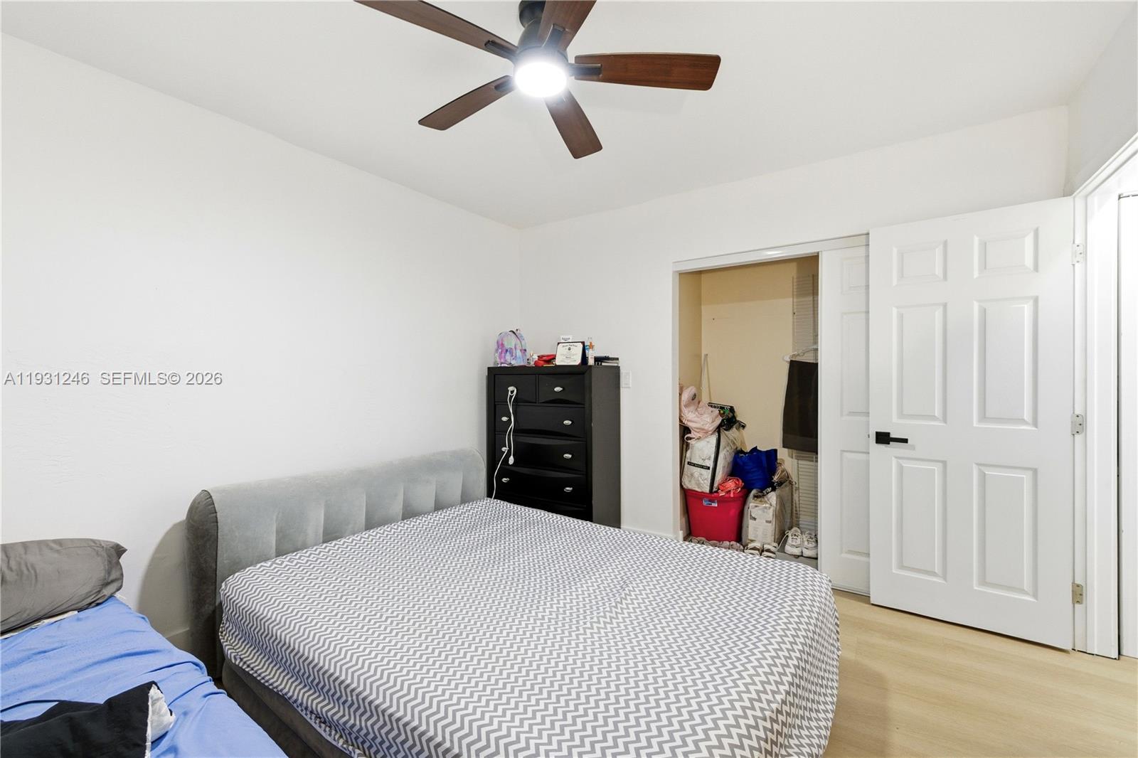 Ver detalles / 2098 sq. ft. $ 2025-12-16 0 foto