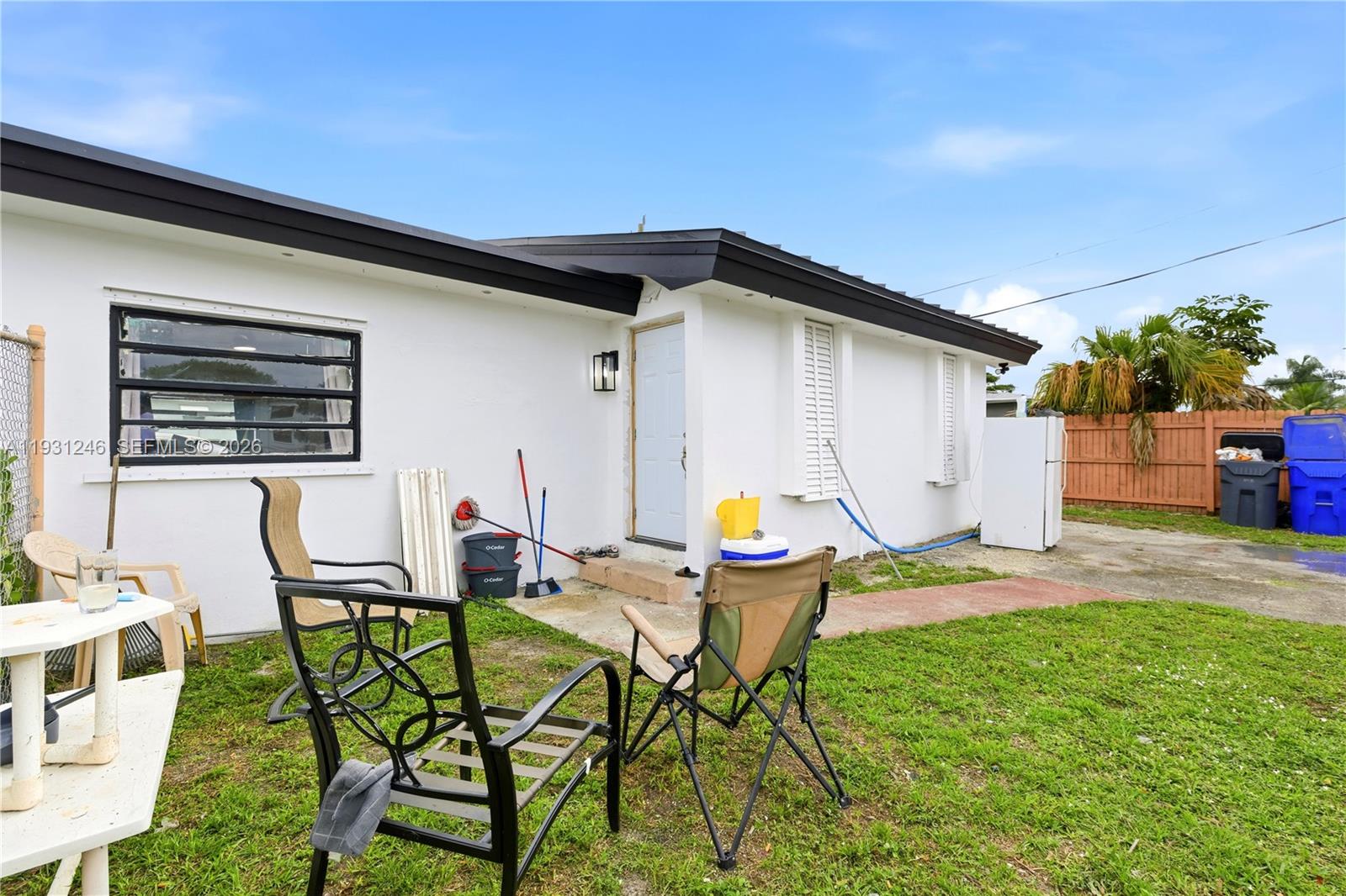 Ver detalles / 2098 sq. ft. $ 2025-12-16 0 foto