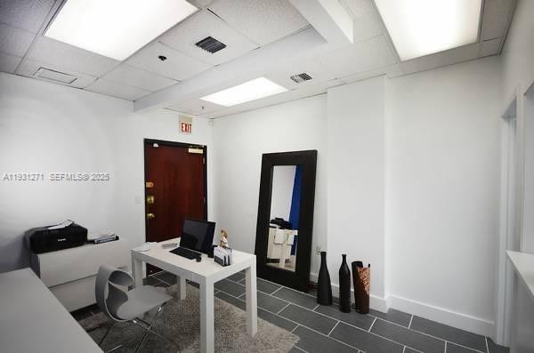 Ver detalles 501 / sq. ft. $ 2025-12-16 0 foto