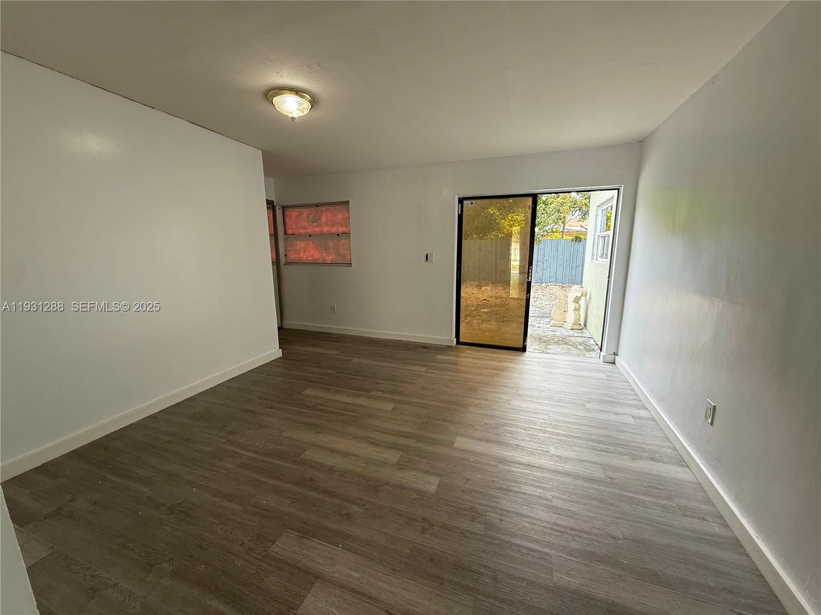   /   sq. ft. $ 2025-12-16 0 Photo