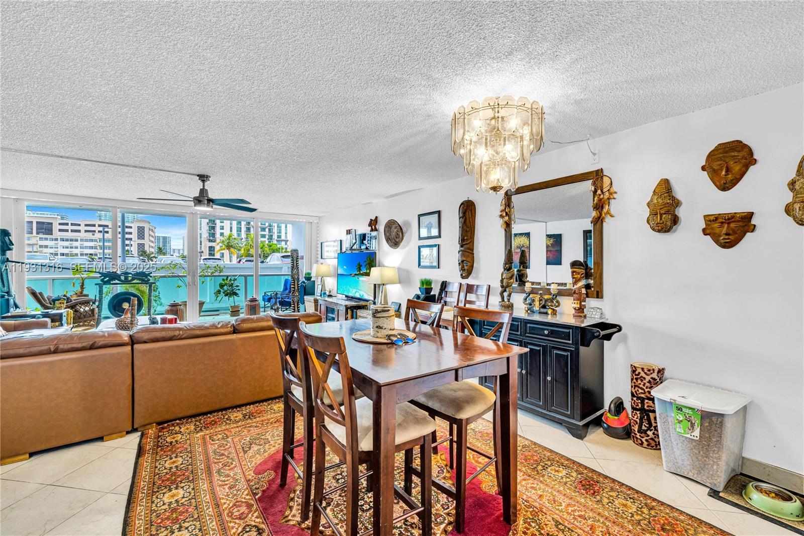 228 2 / 2 1521 sq. ft. $ 2025-12-16 0 Photo