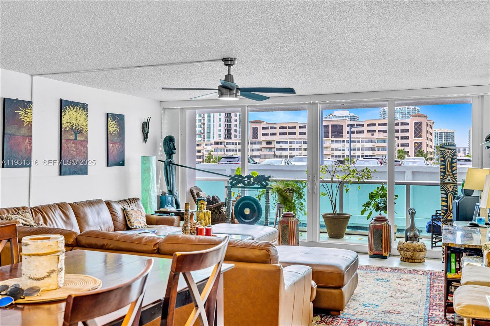 228 2 / 2 1521 sq. ft. $ 2025-12-16 0 Photo