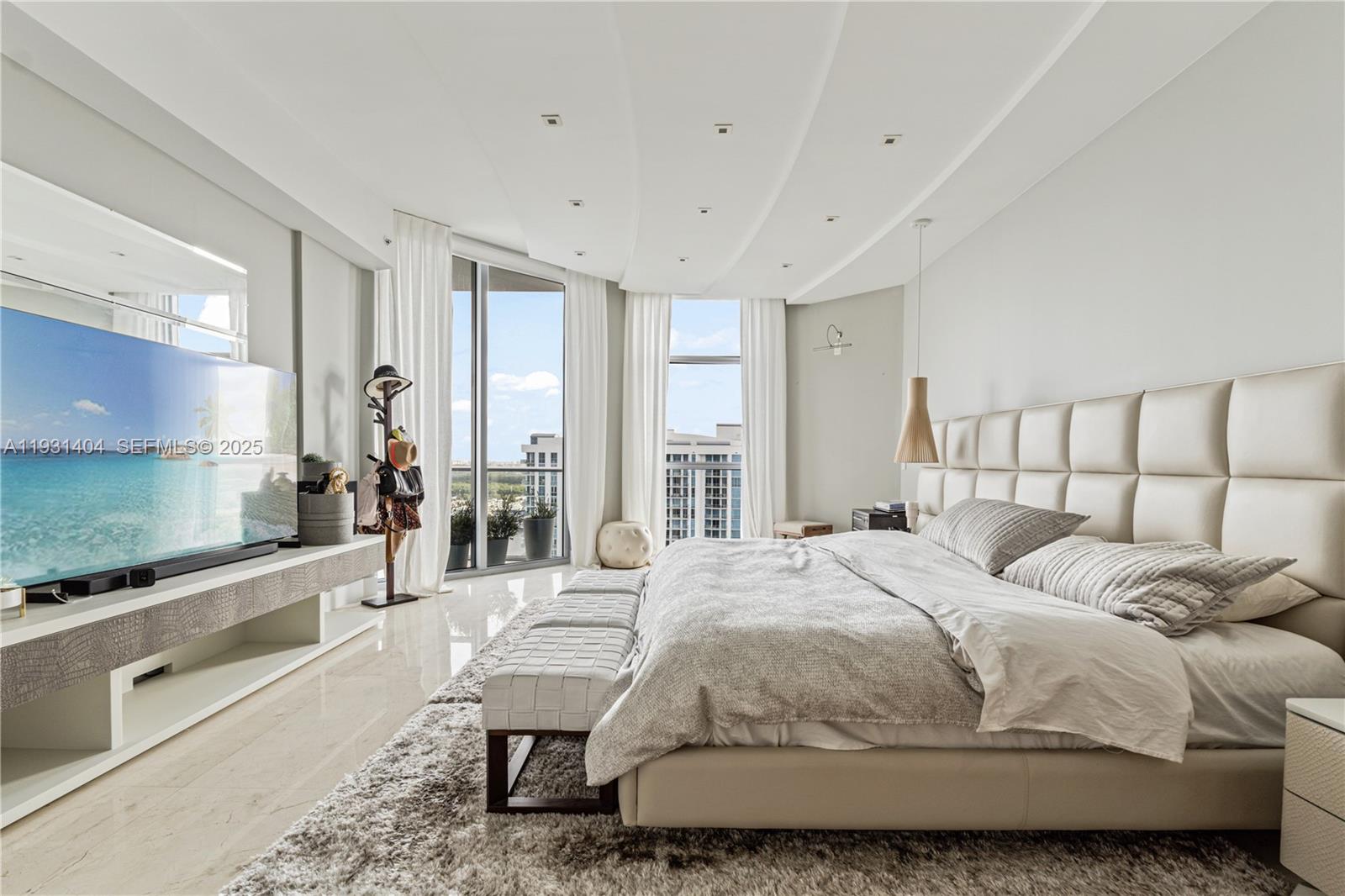 Photo of 17301 Biscayne Blvd  #PH-5, North Miami Beach, Florida, 33160 - 