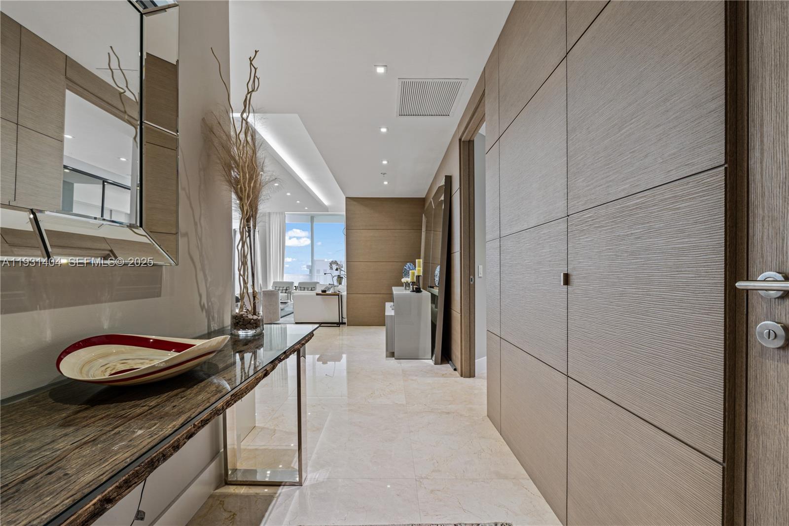 Photo of 17301 Biscayne Blvd  #PH-5, North Miami Beach, Florida, 33160 - 