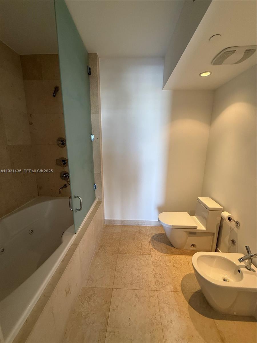 Photo of 450 Alton Rd #2508, Miami Beach, Florida, 33139 -