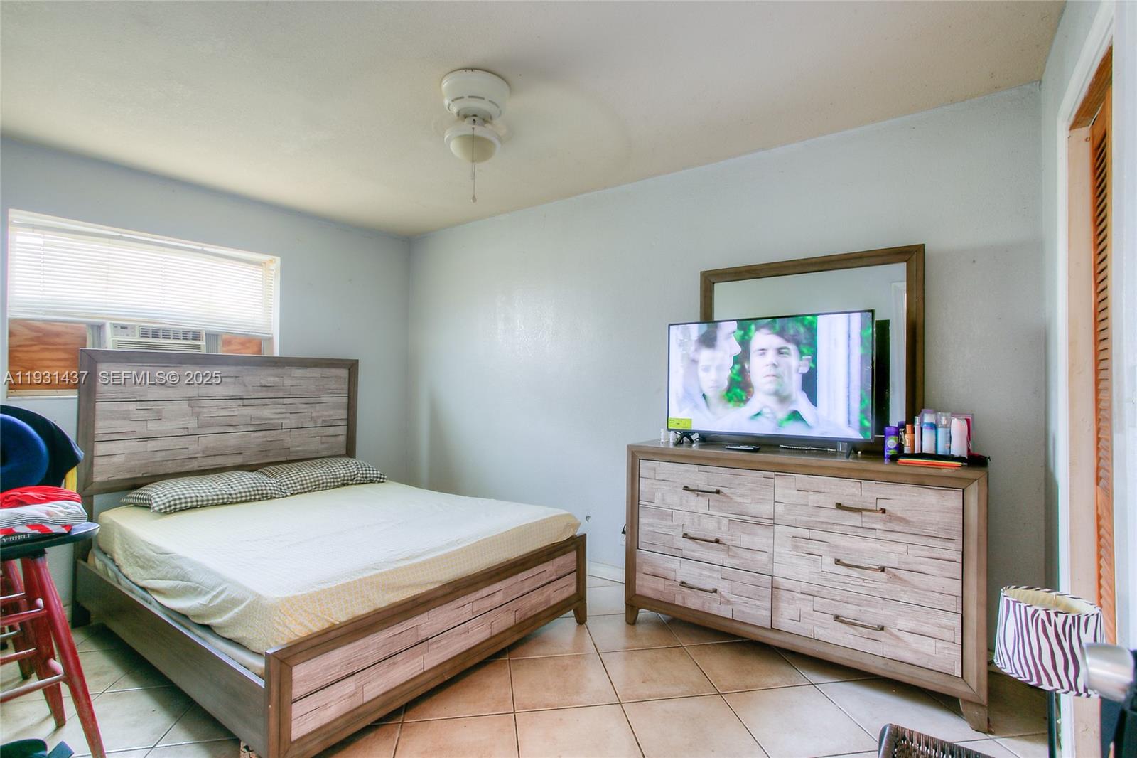 Подробнее / 1671 кв.футов $ 2025-12-16 0 Фото