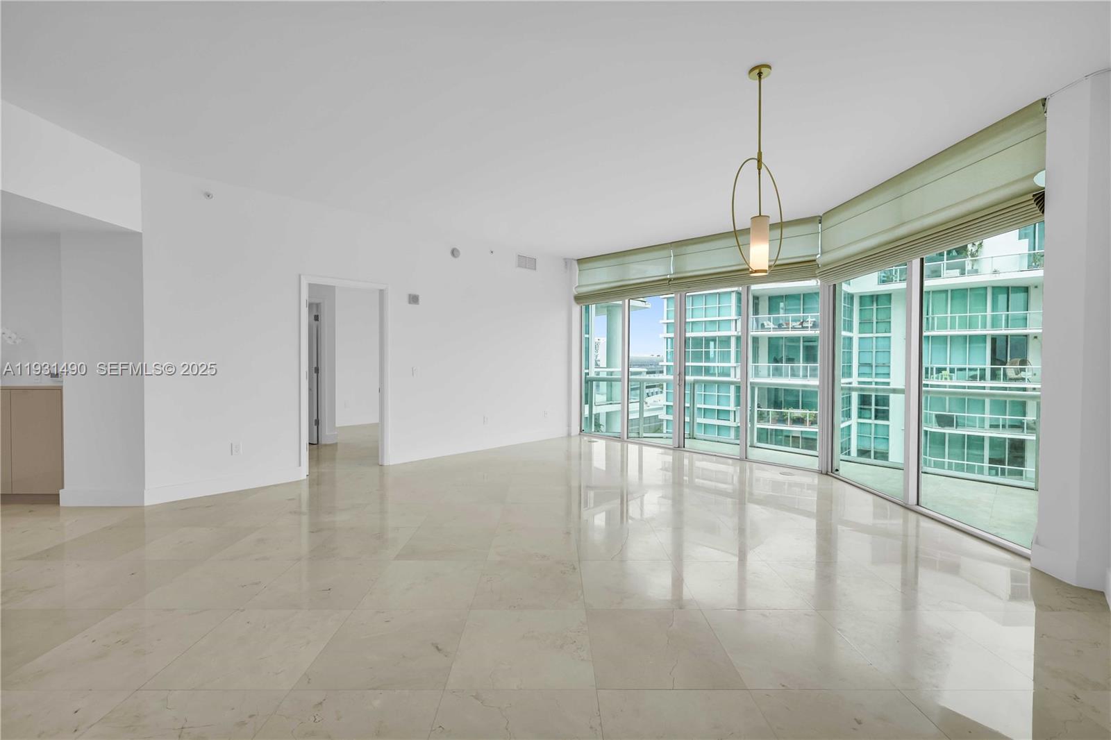 Photo of 3131 188th St  #2-1005, Aventura, Florida, 33180 - 