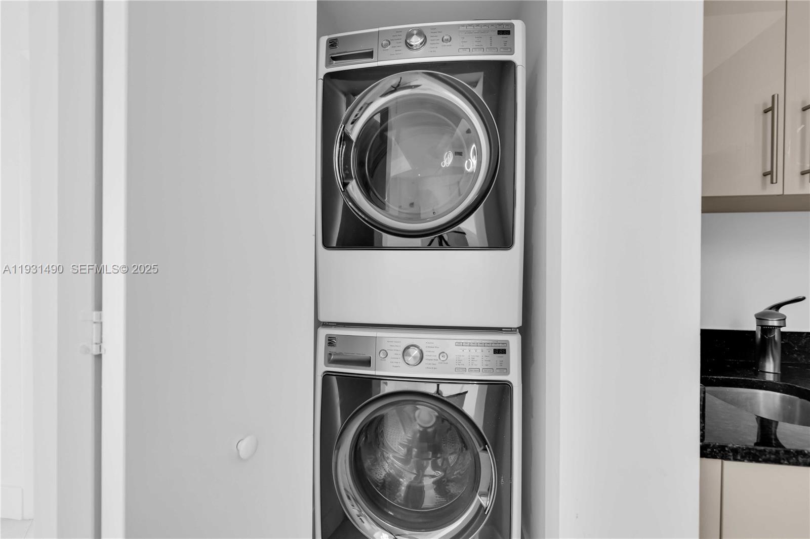 Photo of 3131 188th St  #2-1005, Aventura, Florida, 33180 - 