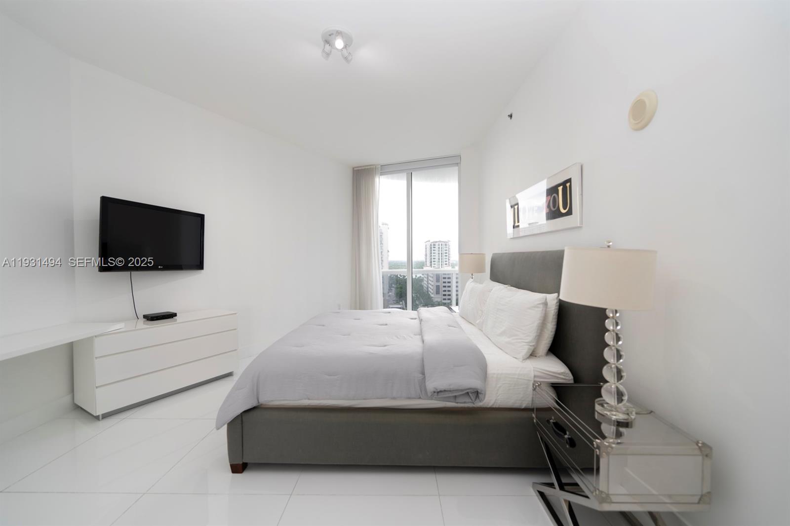 1005 2 / 2 1435 sq. ft. $ 2025-12-16 0 foto