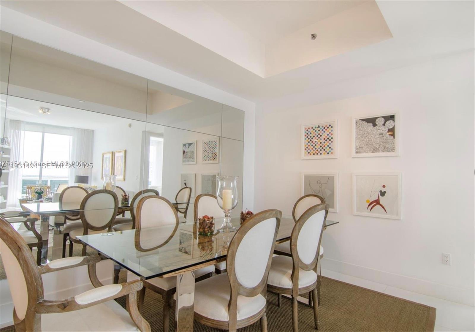 1005 2 / 2 1435 sq. ft. $ 2025-12-16 0 foto