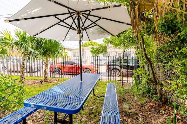   /  2190 sq. ft. $ 2025-12-16 0 foto