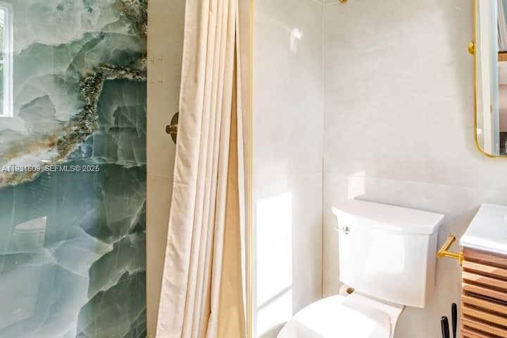   /  2190 sq. ft. $ 2025-12-16 0 foto