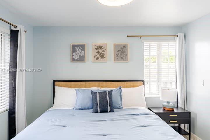   /  2190 sq. ft. $ 2025-12-16 0 foto