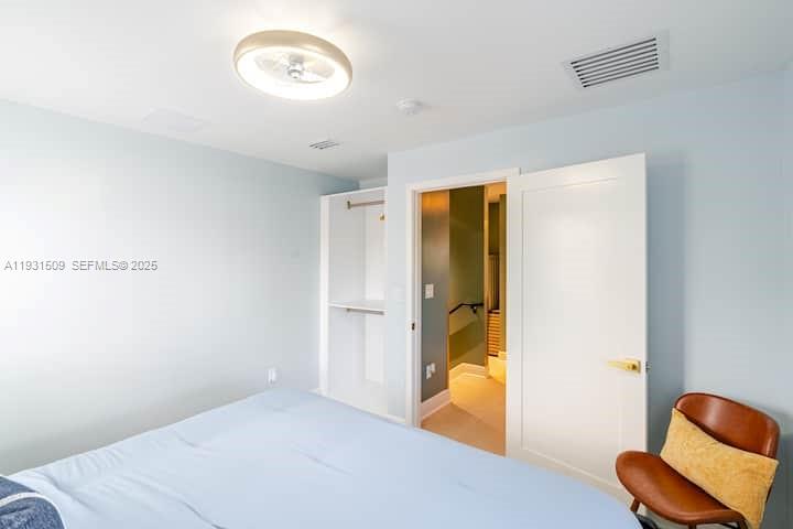   /  2190 sq. ft. $ 2025-12-16 0 foto