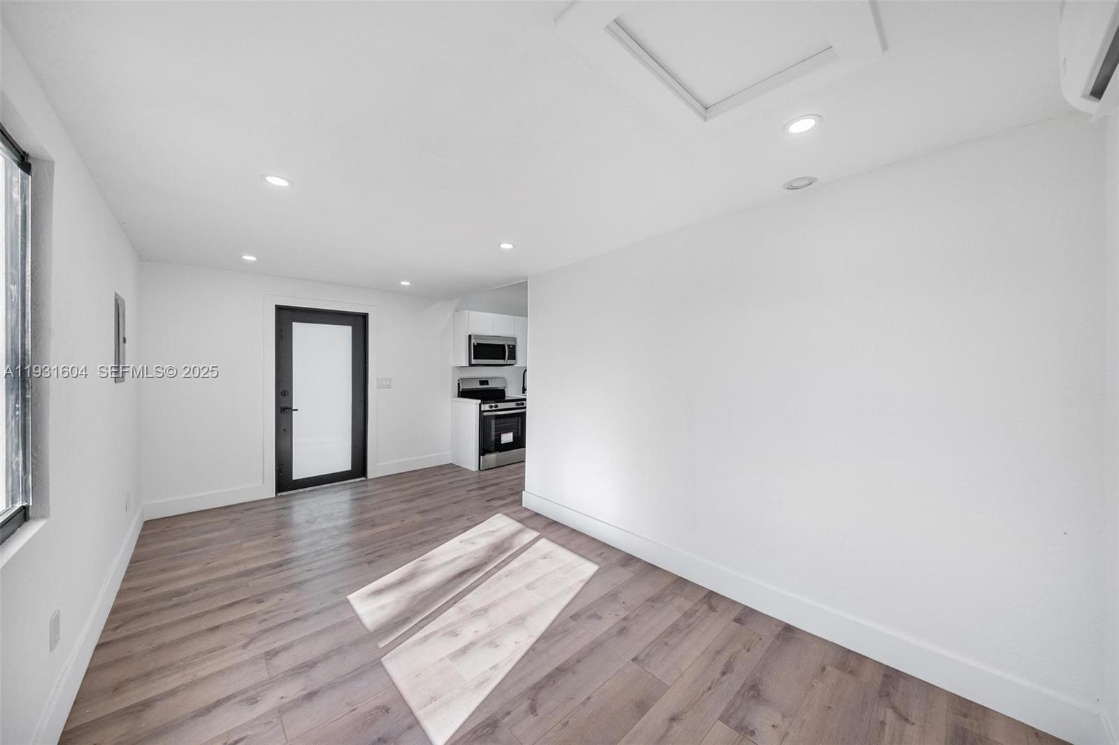   /  1541 sq. ft. $ 2025-12-16 0 foto