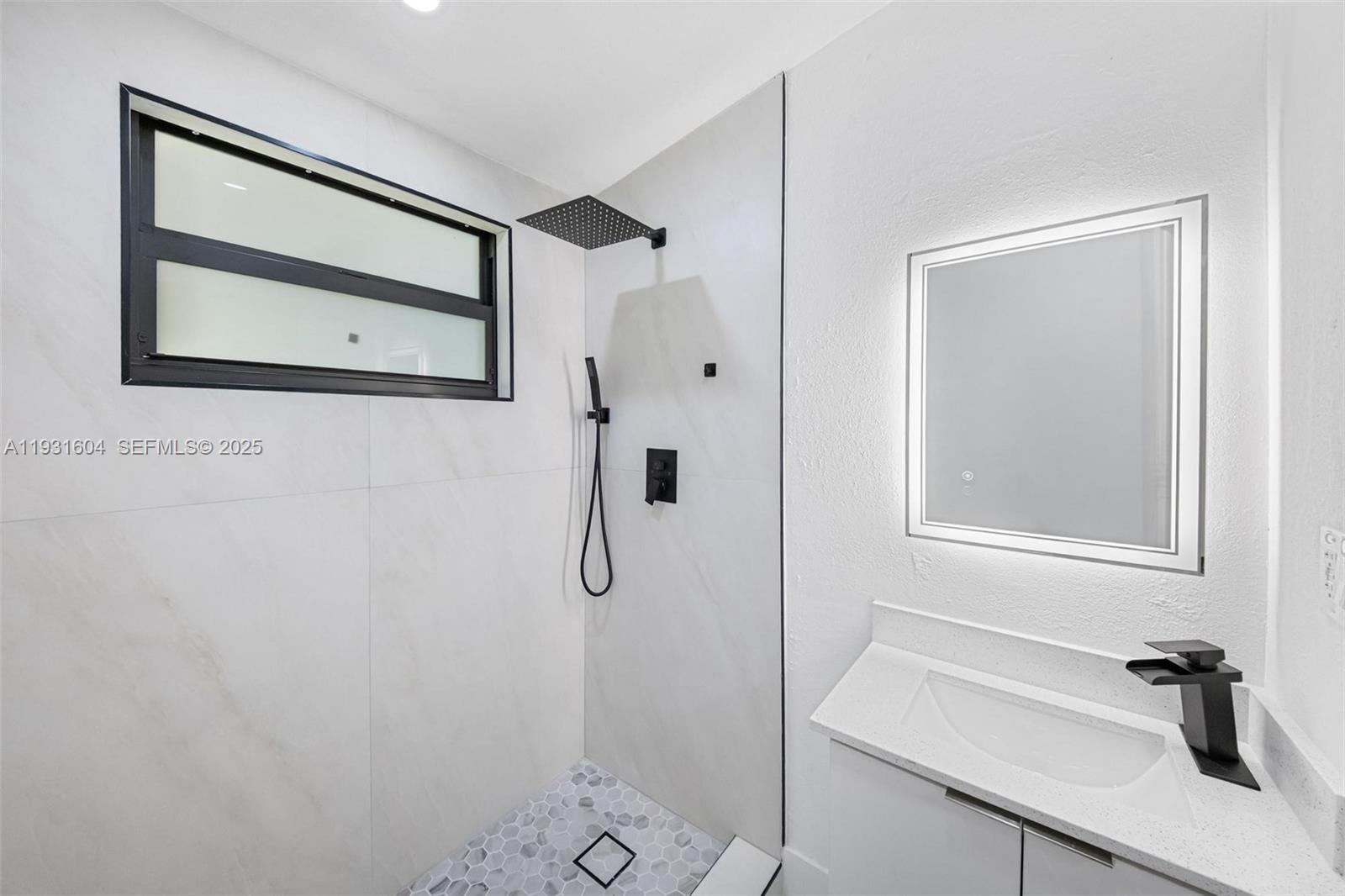   /  1541 sq. ft. $ 2025-12-16 0 foto