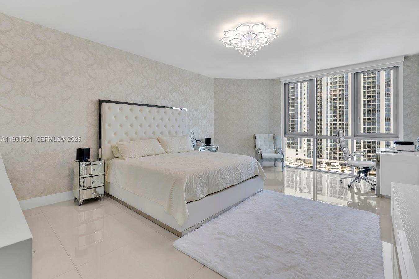 Photo of 17111 Biscayne Blvd  #909, North Miami Beach, Florida, 33160 - 