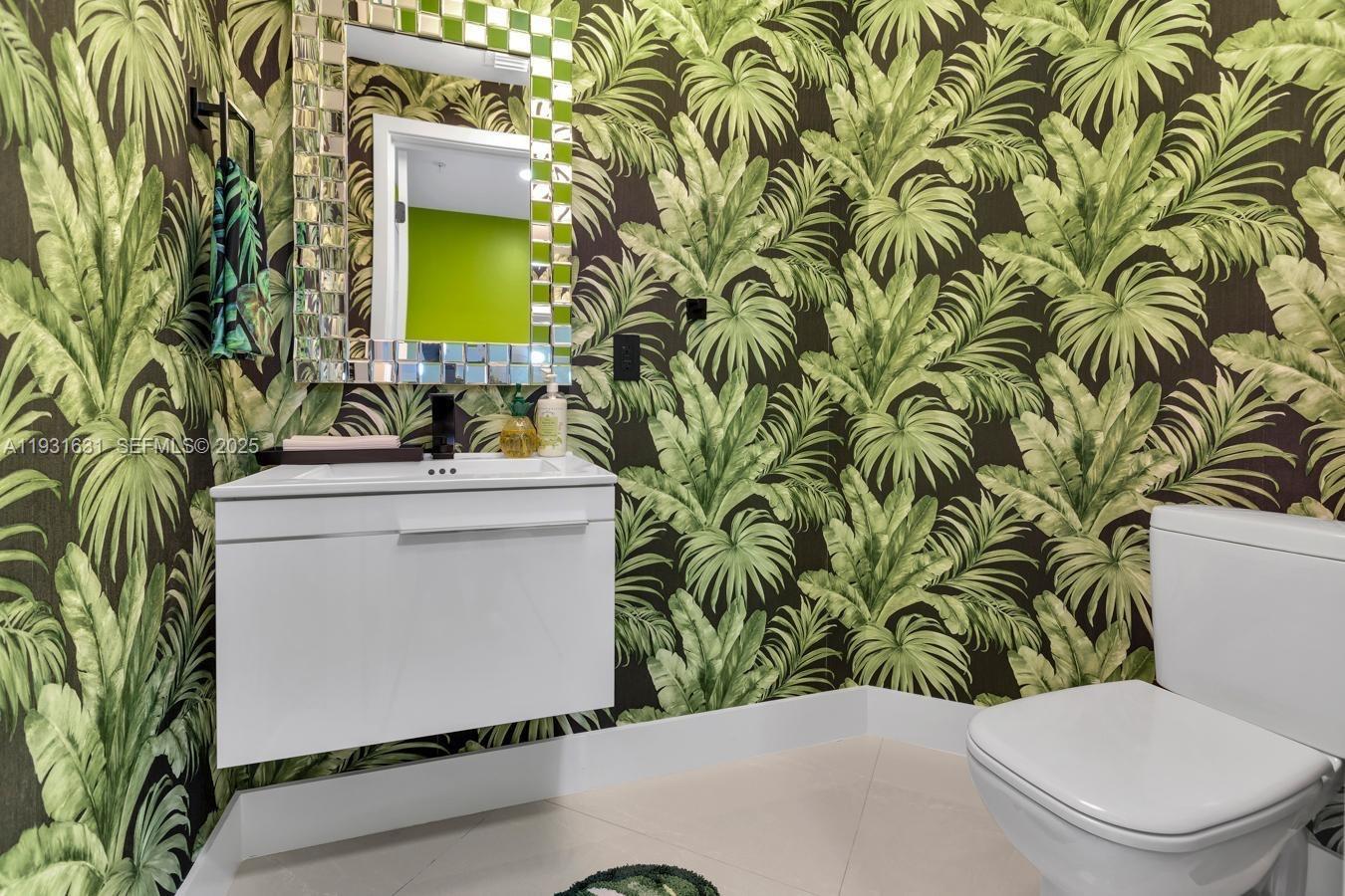 Photo of 17111 Biscayne Blvd  #909, North Miami Beach, Florida, 33160 - 