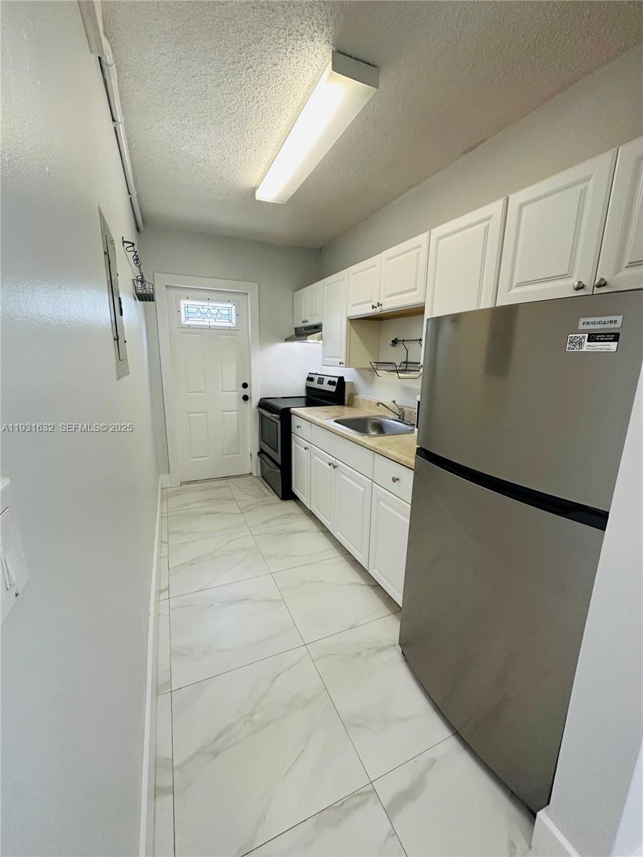   /  1320 sq. ft. $ 2025-12-16 0 Photo