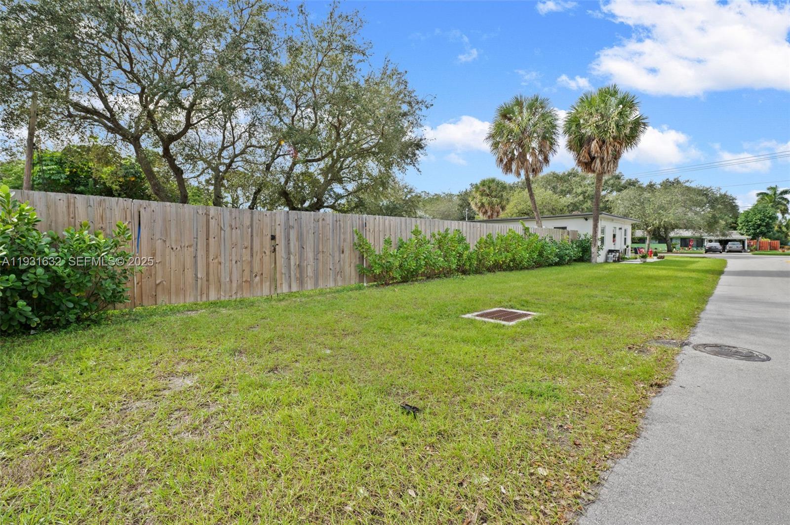   /  1320 sq. ft. $ 2025-12-16 0 Photo