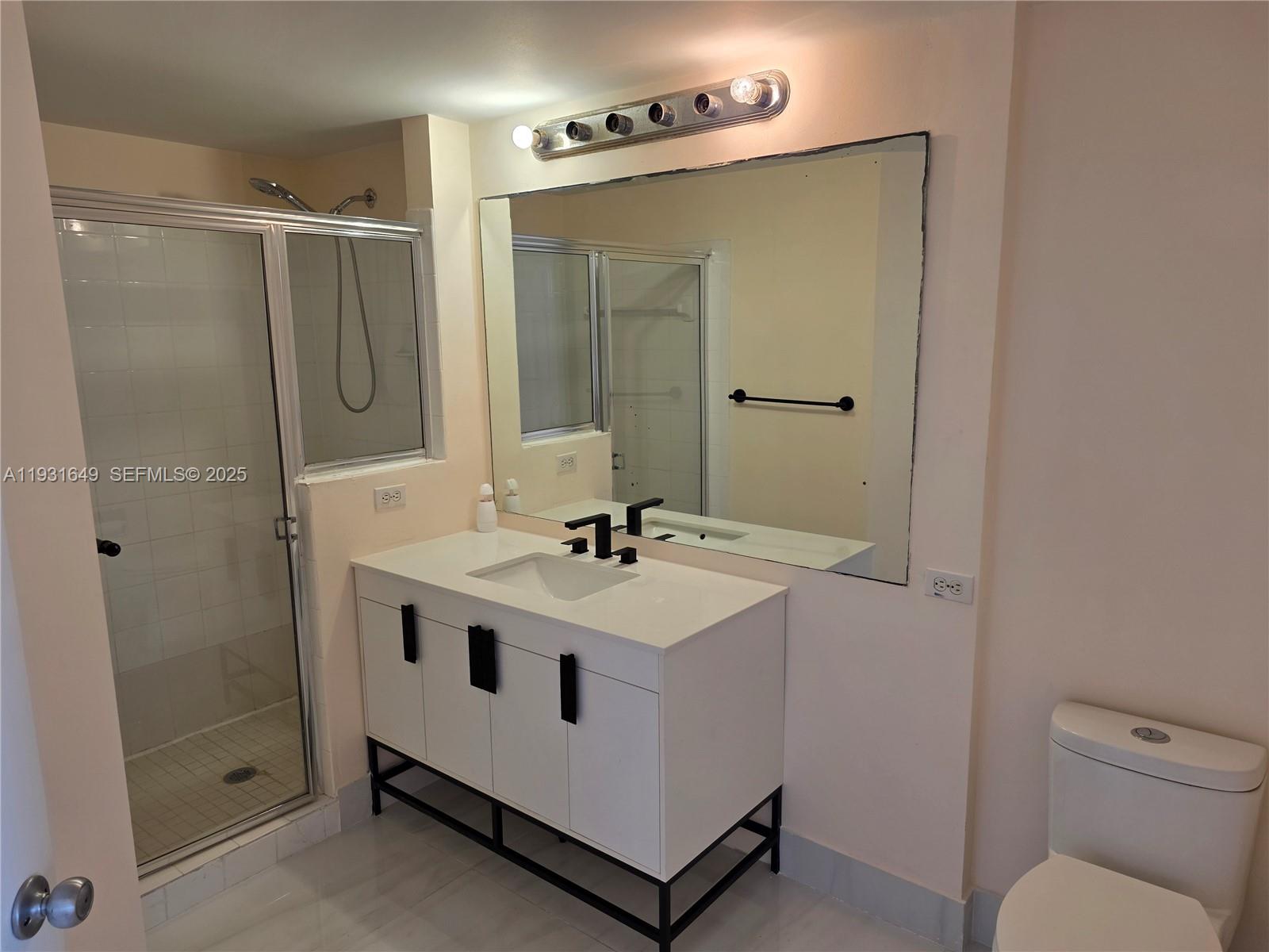 Photo of 17150 Bay Rd  #2806, Sunny Isles Beach, Florida, 33160 - 