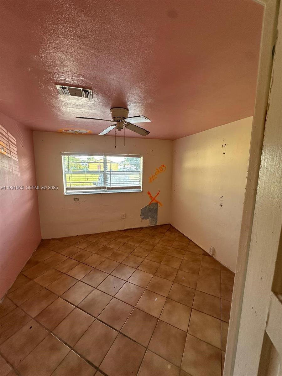   /  2838 sq. ft. $ 2025-12-16 0 Photo