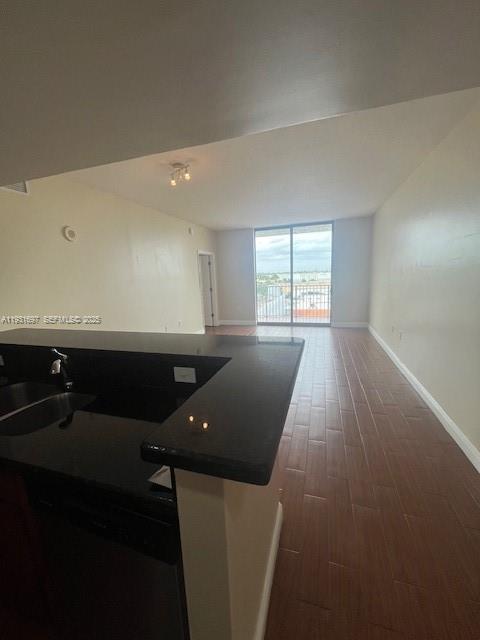 Photo of 140 Dixie Hwy  #507, Hollywood, Florida, 33020 - 