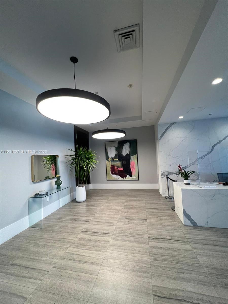 Photo of 140 Dixie Hwy  #507, Hollywood, Florida, 33020 - 