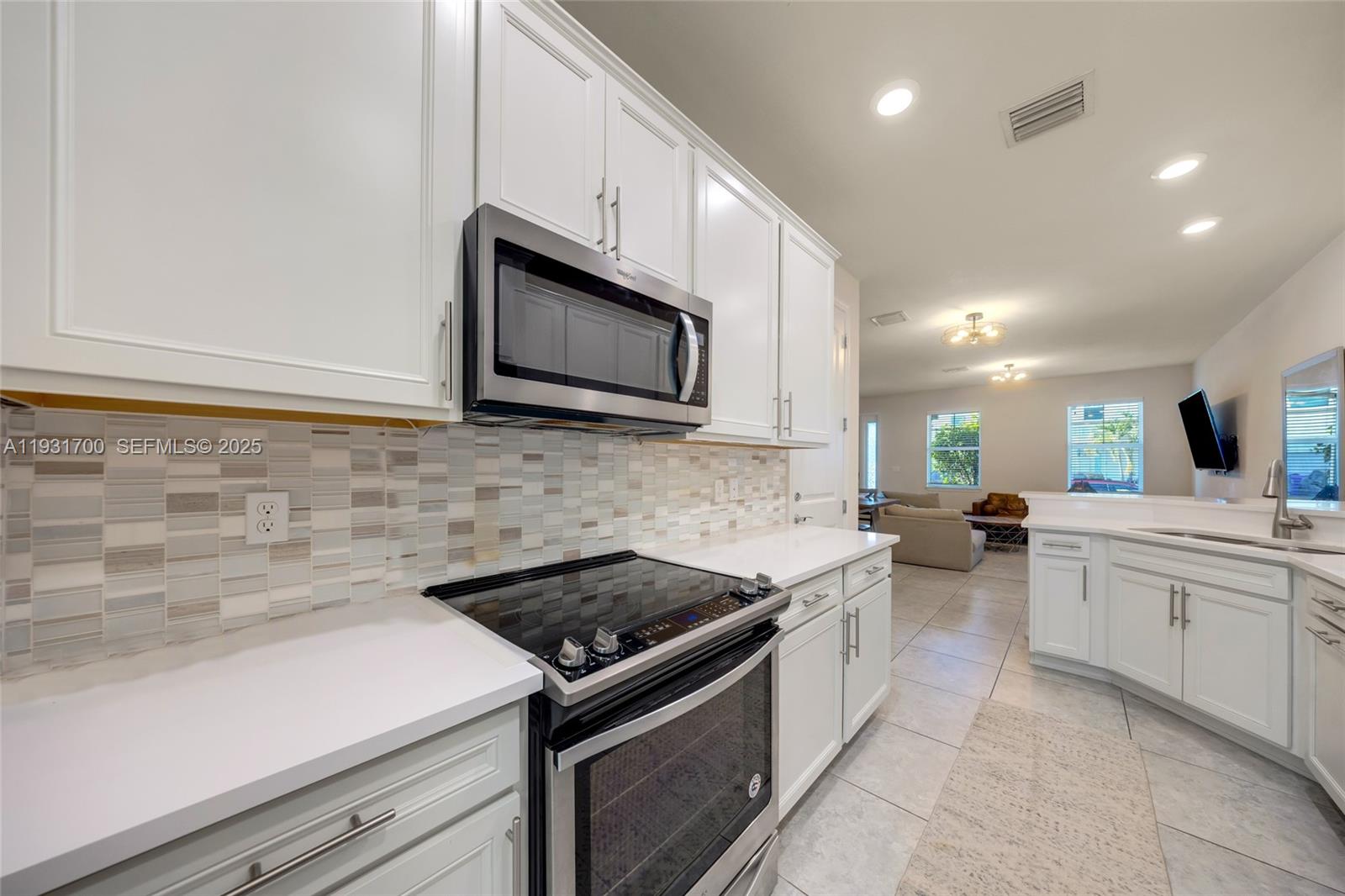 5110 3 / 3 1421 sq. ft. $ 2025-12-16 0 foto