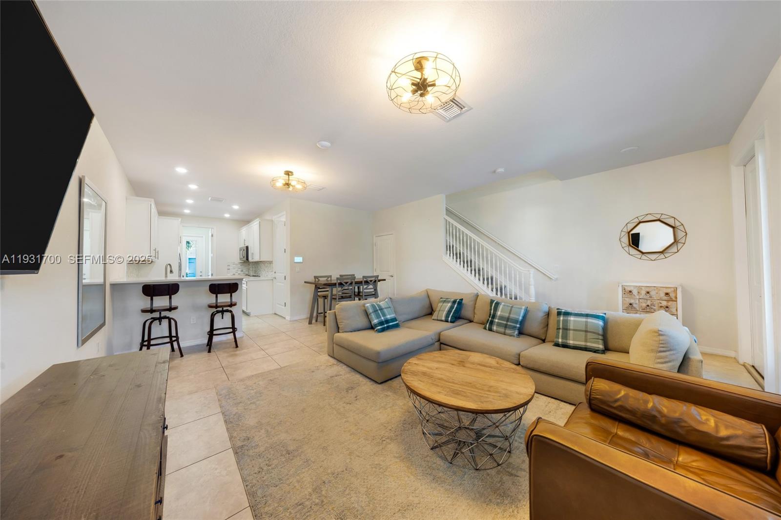 5110 3 / 3 1421 sq. ft. $ 2025-12-16 0 foto