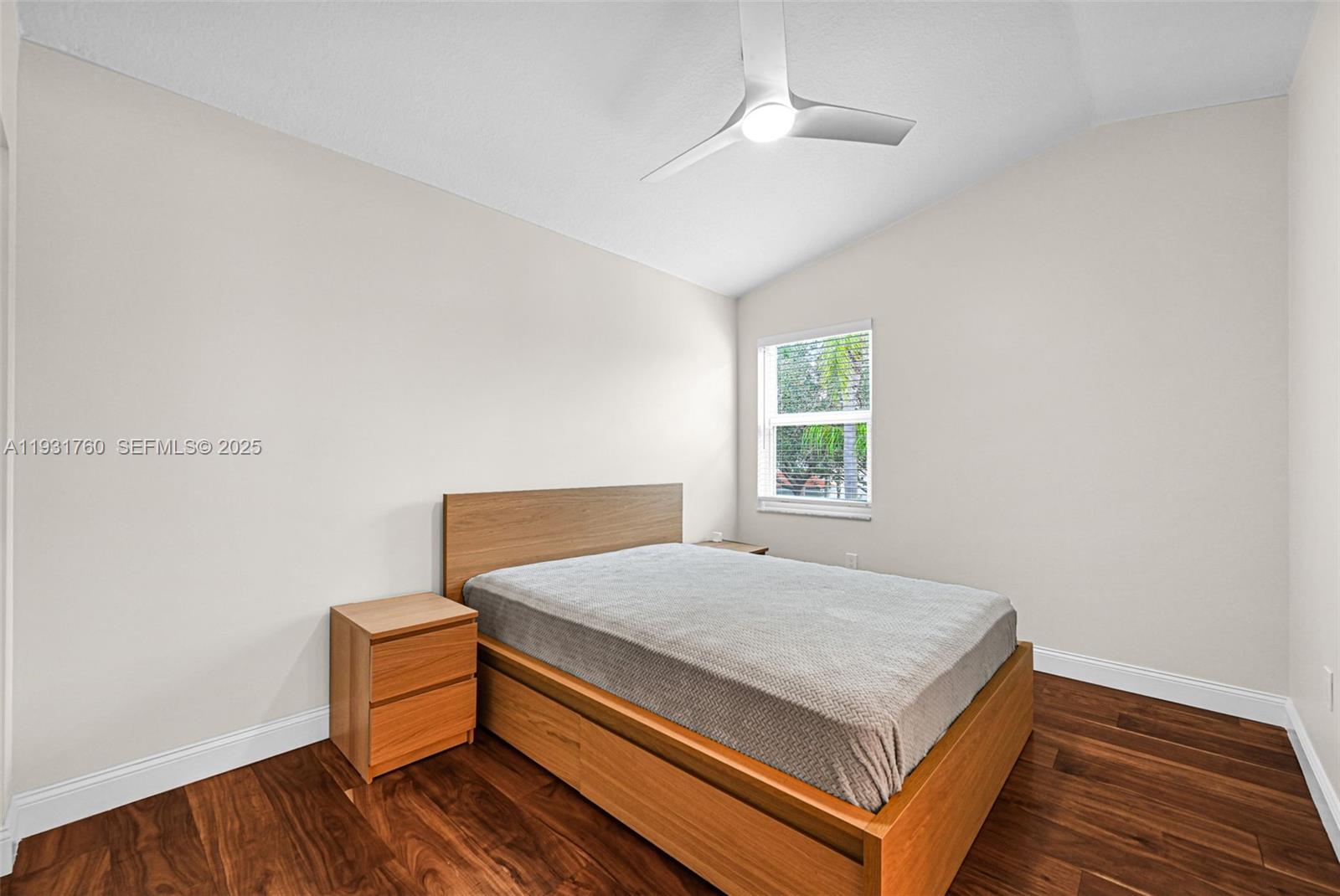 Photo of 1420 Weeping Willow Way (1420), Hollywood, Florida, 33019 -