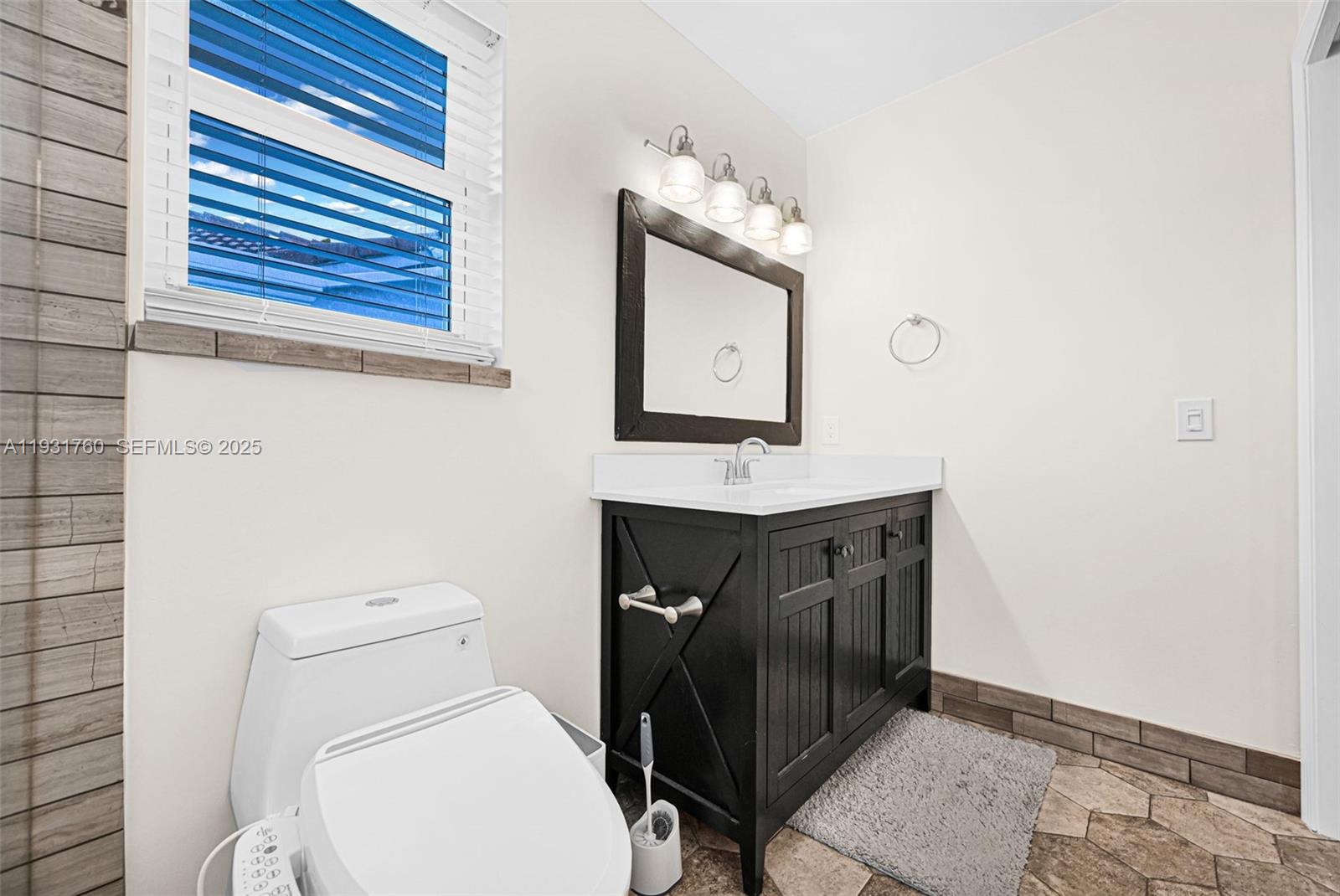 Photo of 1420 Weeping Willow Way (1420), Hollywood, Florida, 33019 -