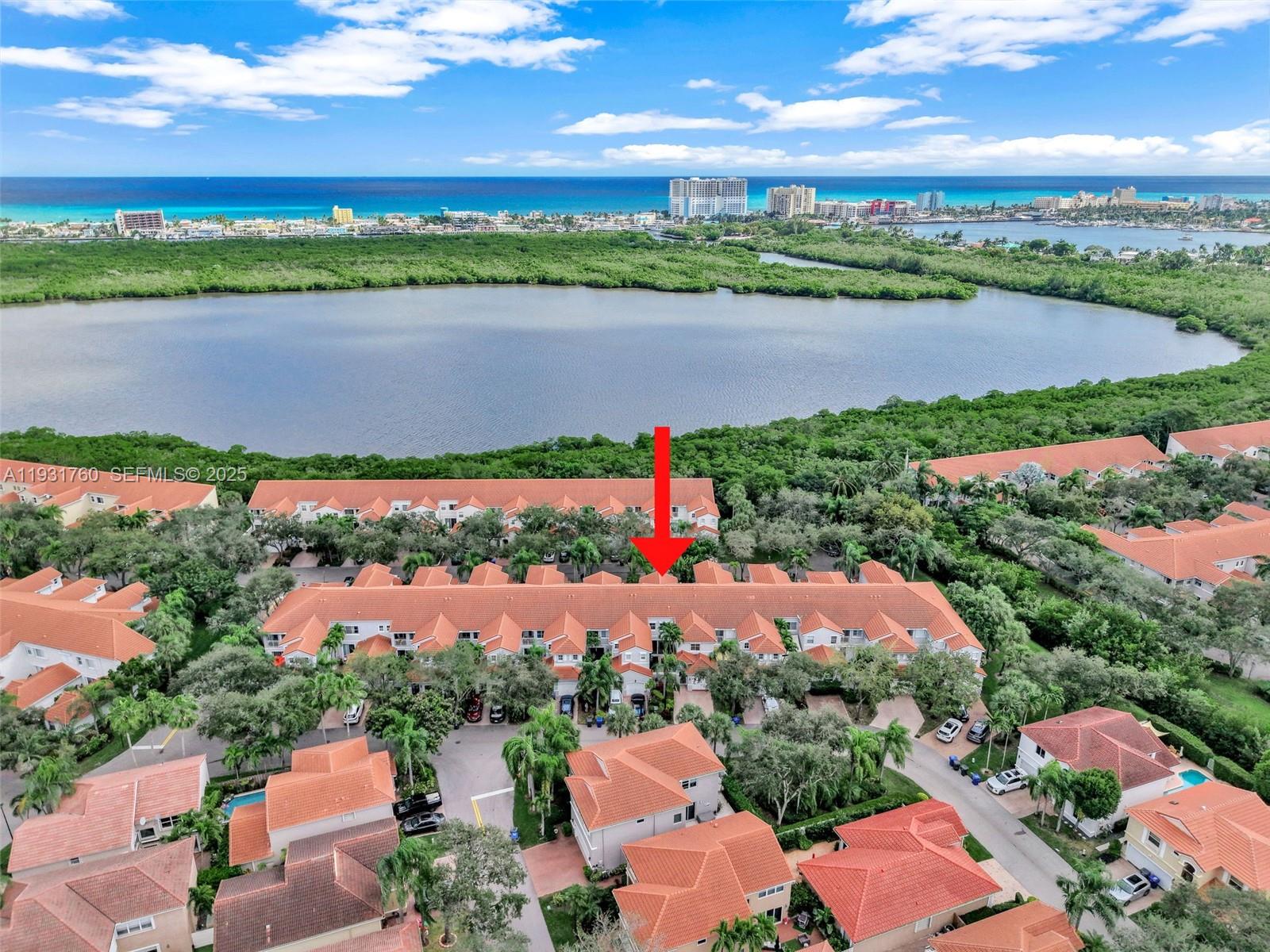 Photo of 1420 Weeping Willow Way (1420), Hollywood, Florida, 33019 -