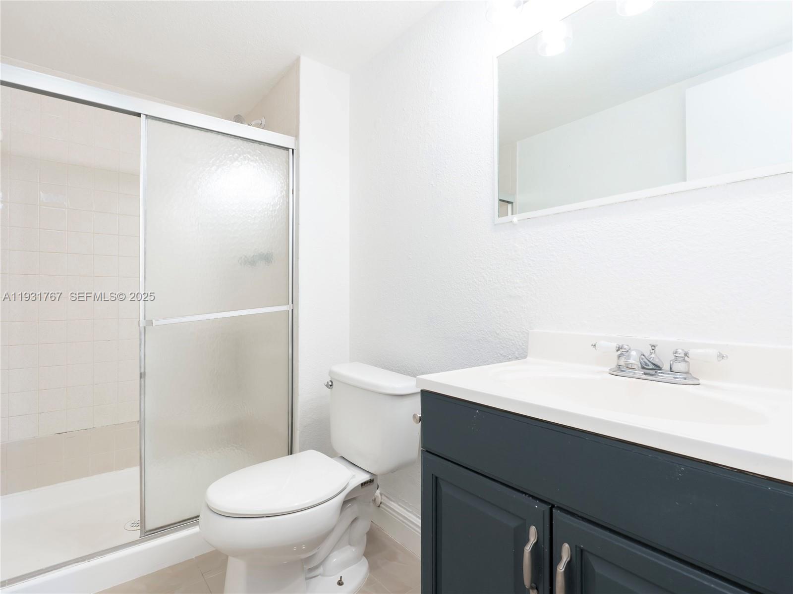   /  945 sq. ft. $ 2025-12-16 0 Photo