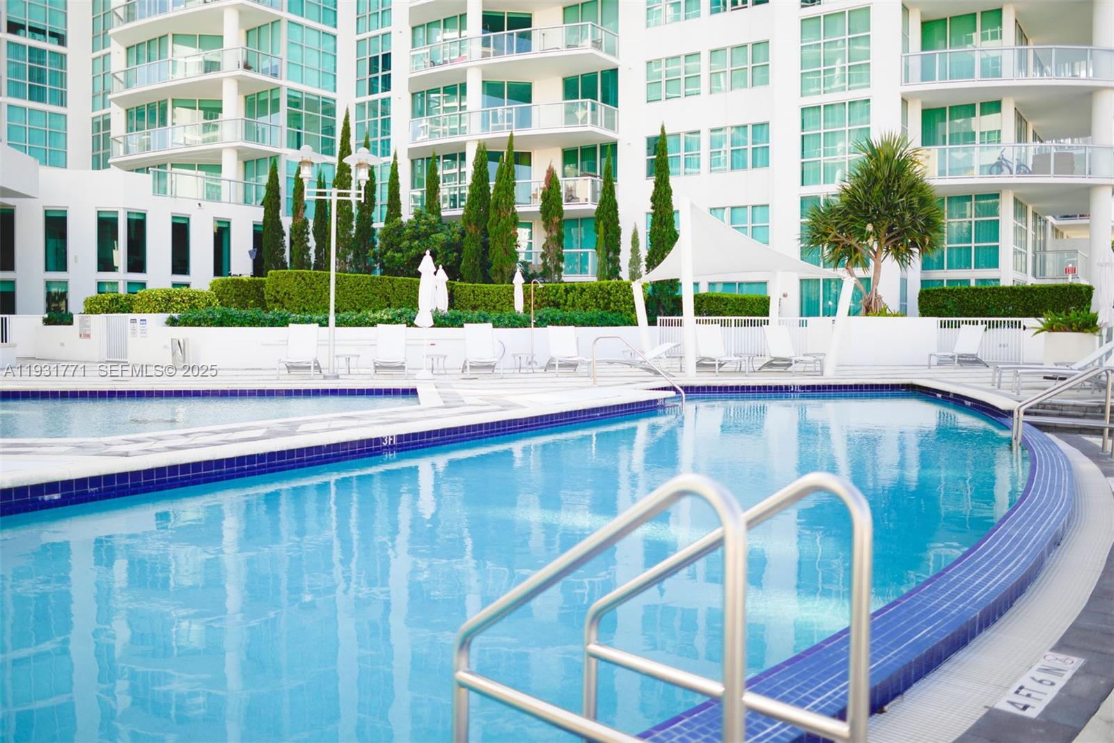 Photo of 3131 188th St  #1-1213, Aventura, Florida, 33180 - 