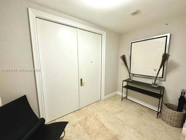 Photo of 20201 Country Club Dr  #903, Aventura, Florida, 33180 - Foyer