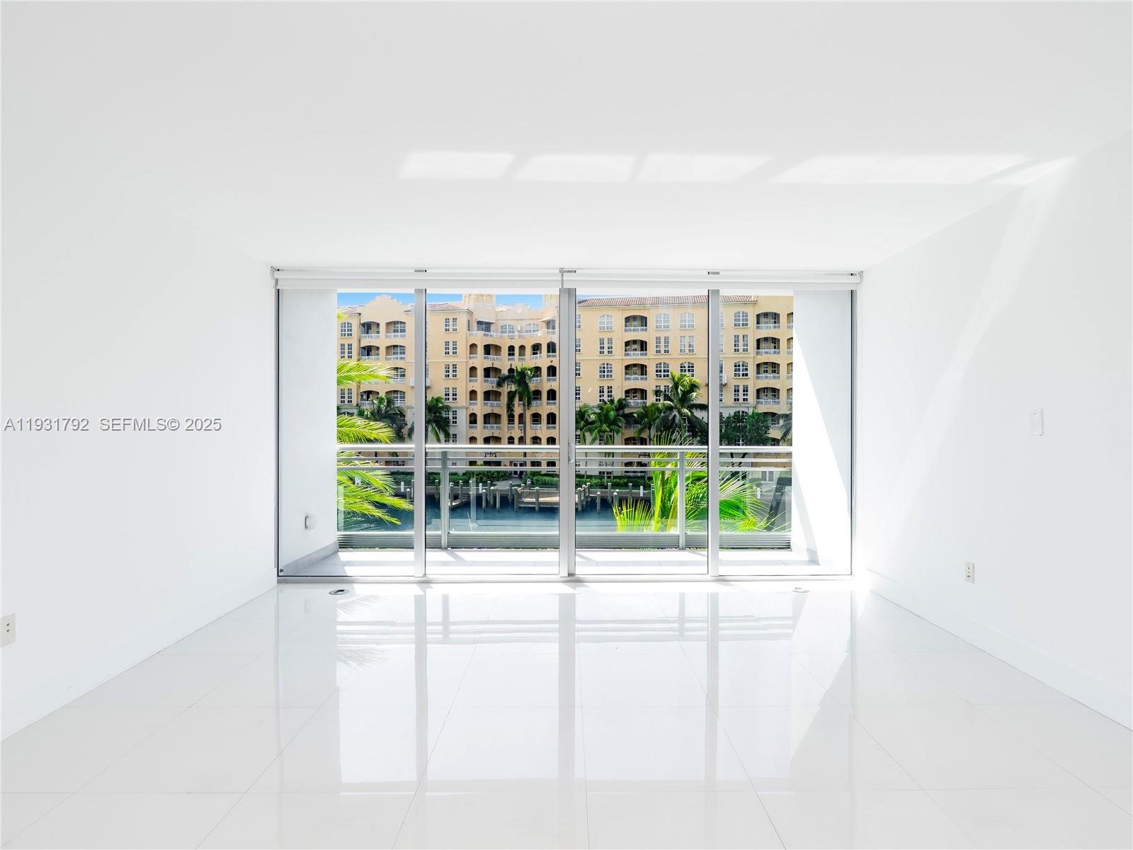 Photo of 2950 188th St  #225, Aventura, Florida, 33180 - 