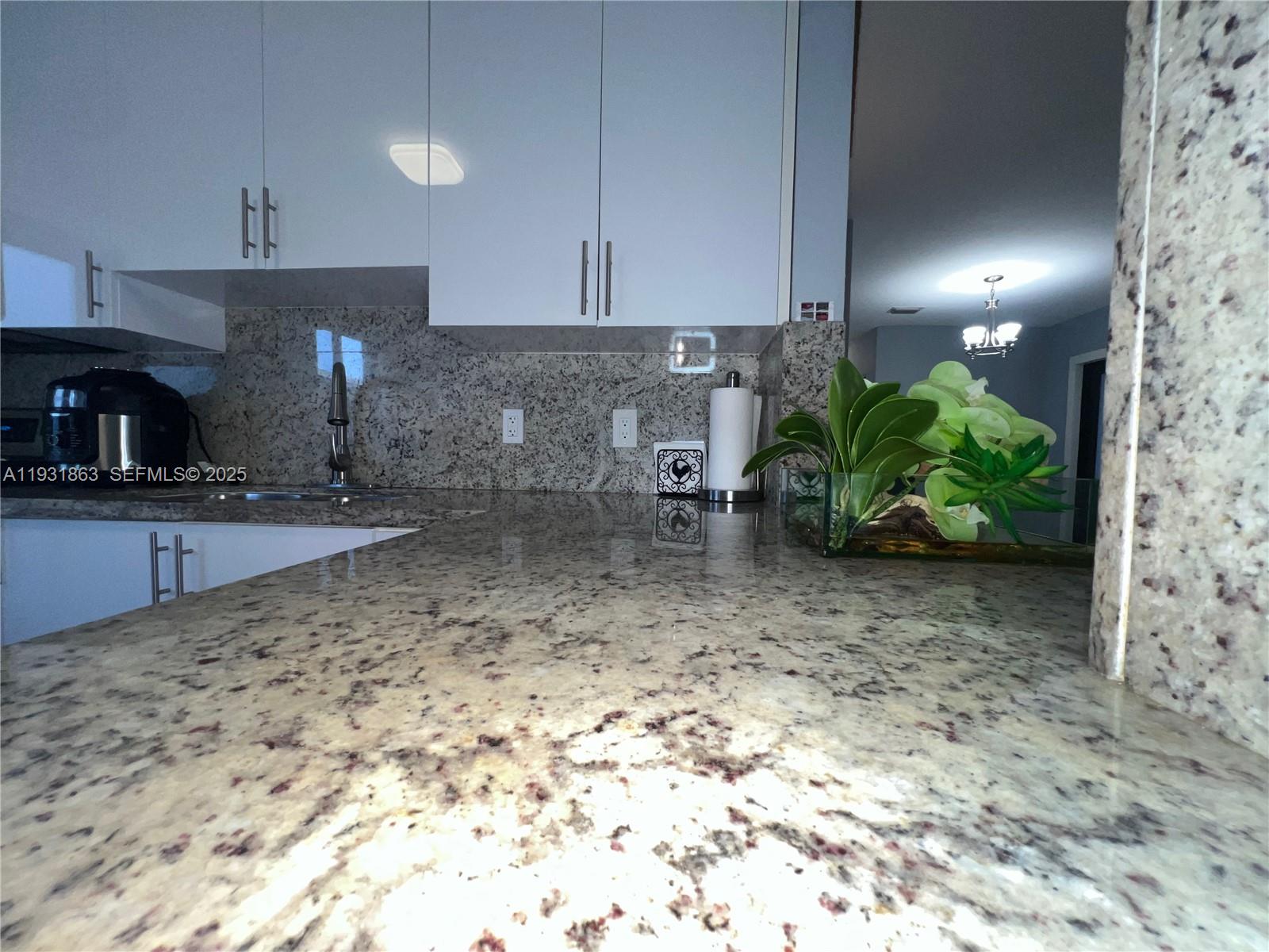   /  2343 sq. ft. $ 2025-12-17 0 Photo