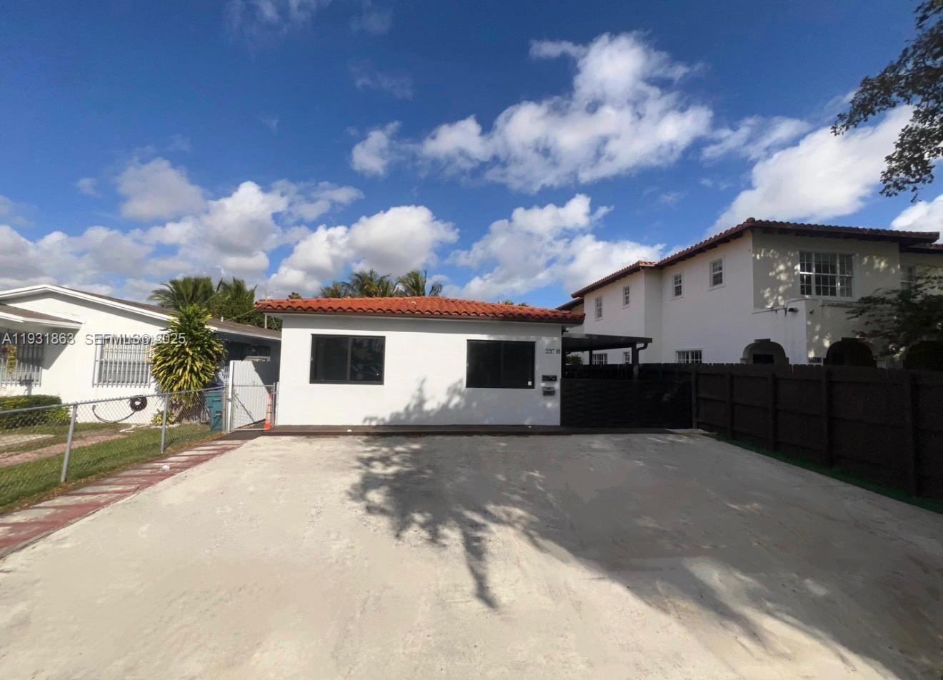   /  2343 sq. ft. $ 2025-12-17 0 Photo